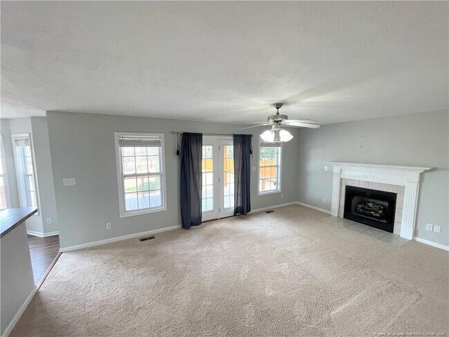 Building Photo - 120 Advance Dr