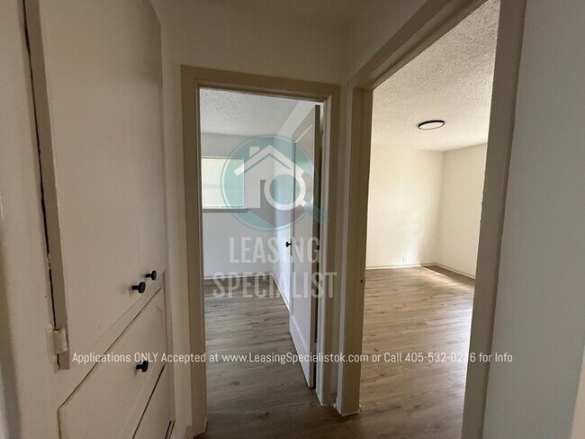 Building Photo - Charming South East OKC Home AVAILABLE FOR IMMEDIATE MOVE IN!