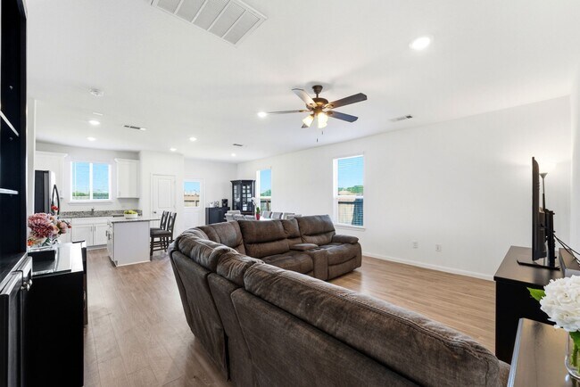 Building Photo - 26535 Decker Farms Ln