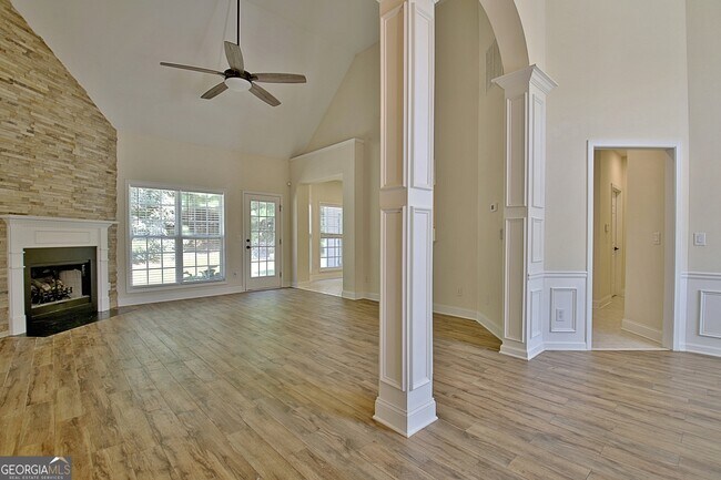 Building Photo - 110 Freeman Forest Dr