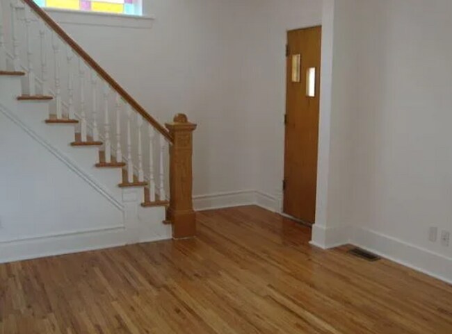 Building Photo - Live With Your Crew – 6 Bed Student Rental Near UNC!