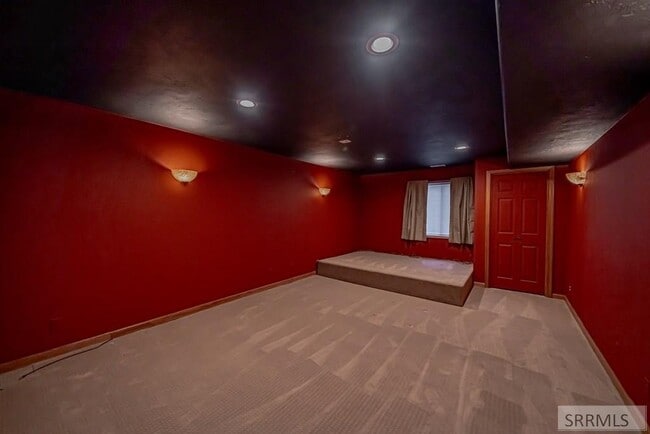 Building Photo - Sunnybrook