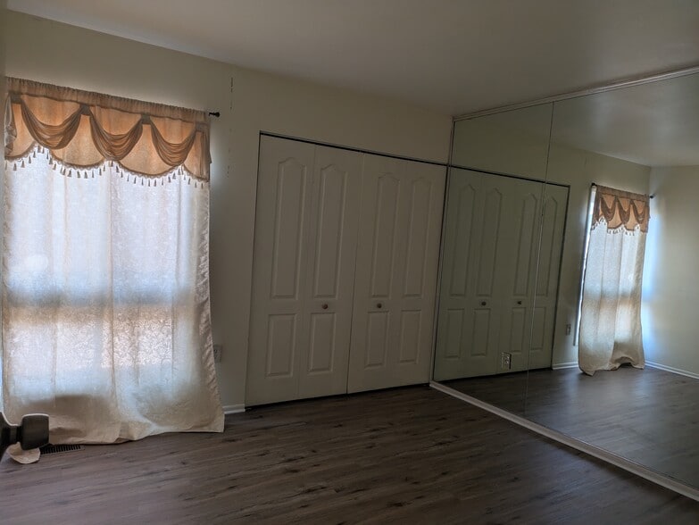 Upstair Bedroom #2 - 11222 Snowflake Ct