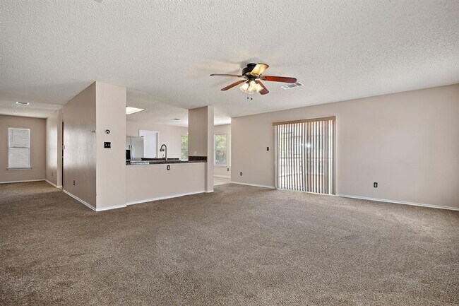 Building Photo - 12943 Dionysus Dr