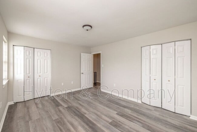 Building Photo - 3231 Hunters Mill Dr