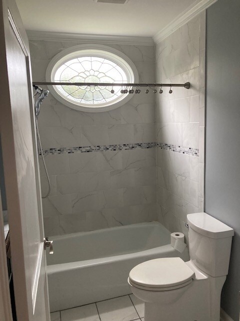 Building Photo - 524 Loreauville Rd