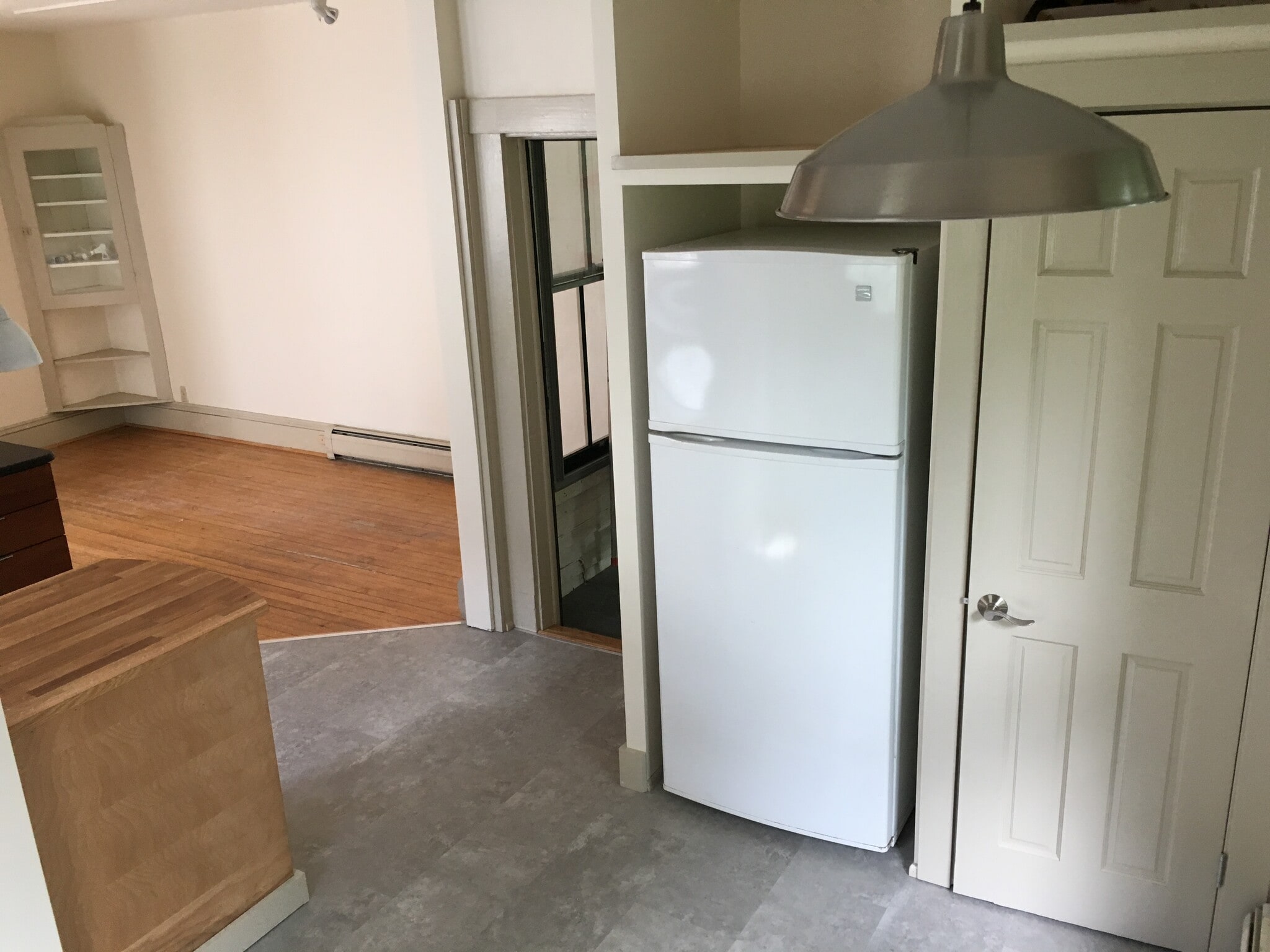 Building Photo - 33 St Paul St