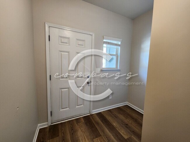 Building Photo - 6048 Oak Bend Ct
