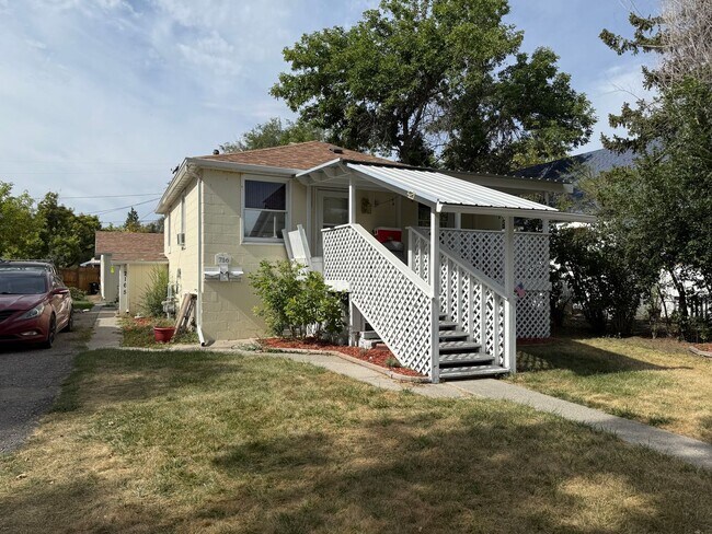 Primary Photo - 716 S 32nd St