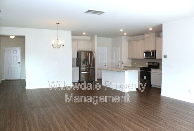 Building Photo - 1132 Chestnut Bluff Run