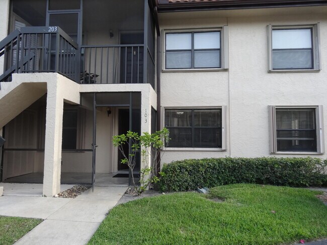 Building Photo - 7091 Golf Colony Ct