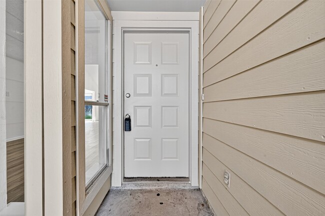 Building Photo - 4422 Wee Lassie Ln