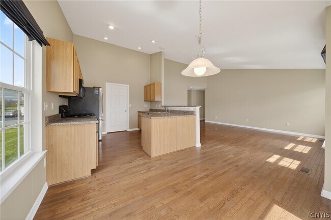 Building Photo - 5472 Alfreton Dr