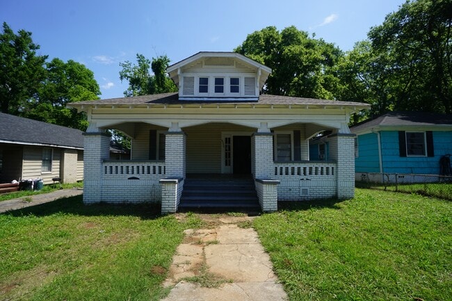 Building Photo - 4335 Jackson St