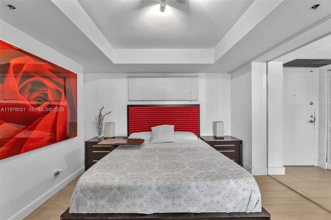 Building Photo - 1717 N Bayshore Dr