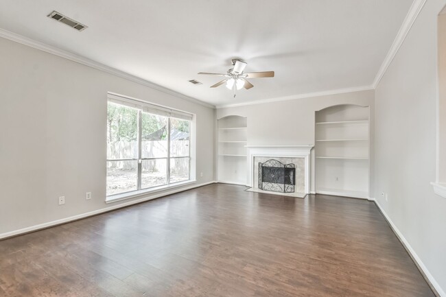 Building Photo - Gorgeous home in Imperial Oaks!