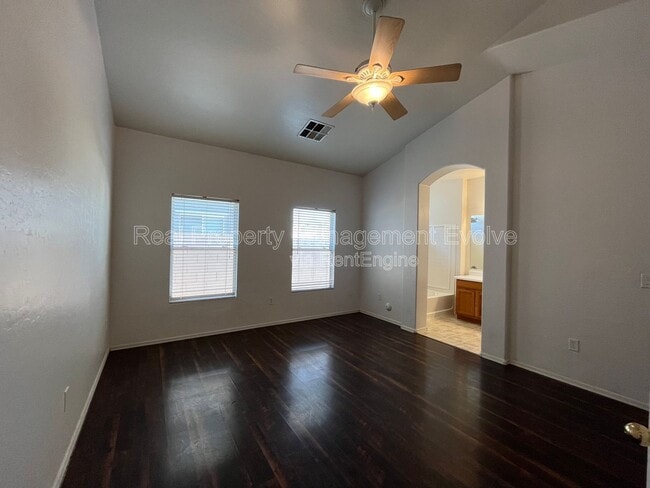 Building Photo - 13444 W Rhine Ln