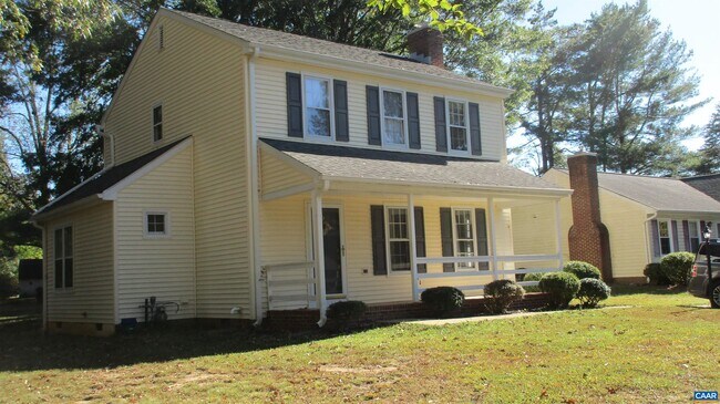 Building Photo - 1675 Ravens Pl