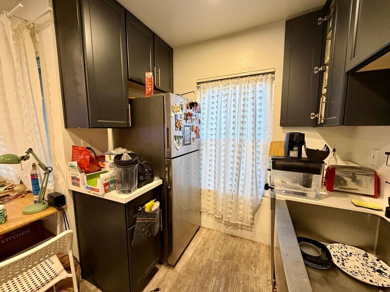 Building Photo - 3419 Keystone Av