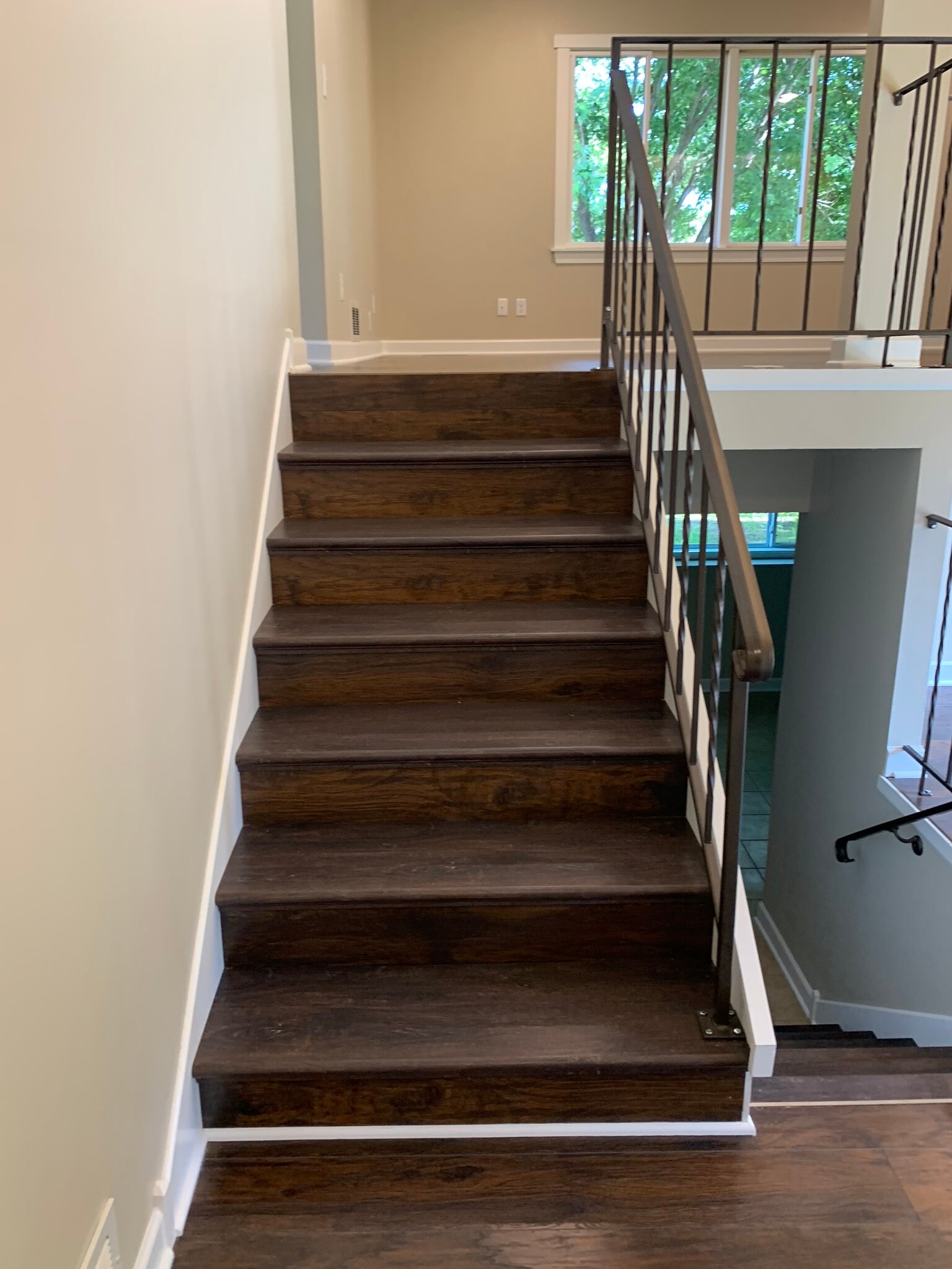 Building Photo - 810 73rd Way