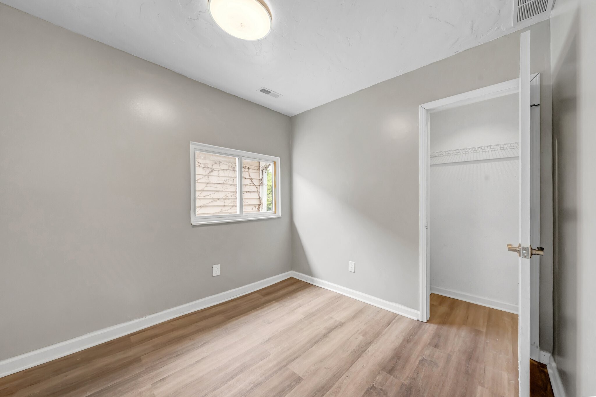 Building Photo - 3449 Wade Ave