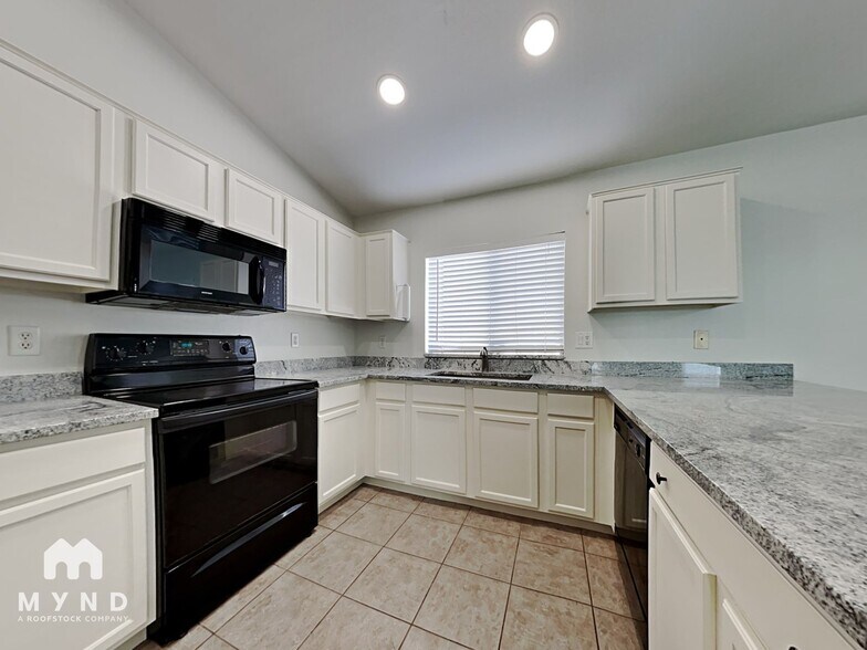Building Photo - 1314 E Escuda Dr