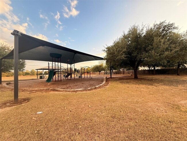 Building Photo - 2522 Stapleford Dr