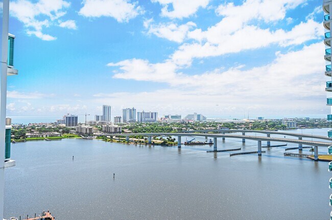 Building Photo - Furnished Condo at Marina Grande