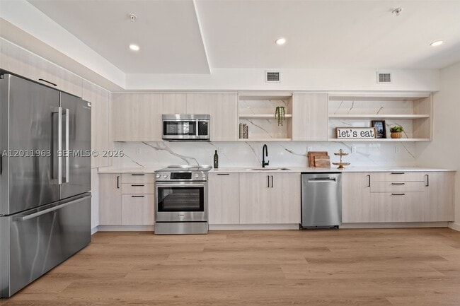 Building Photo - 720 NW 55th St