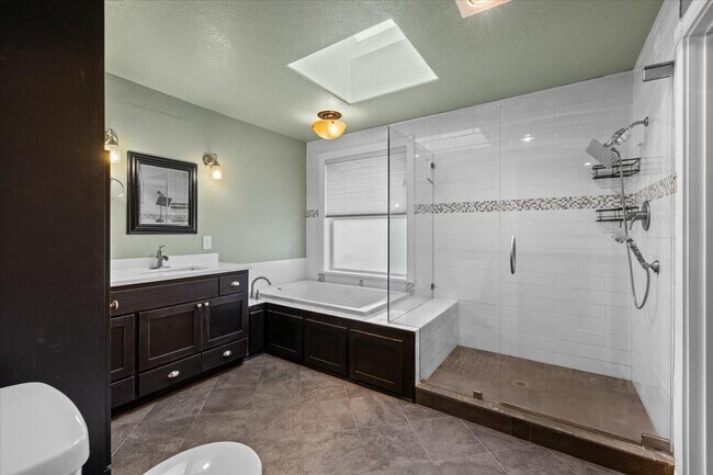 Building Photo - 4388 Innsbruck Ridge