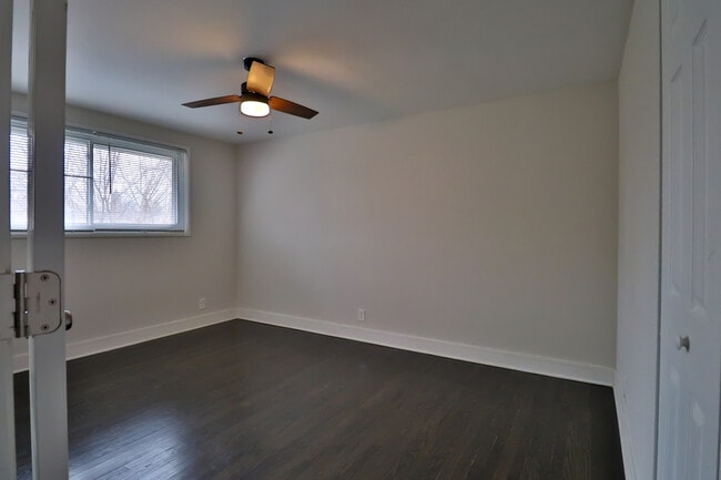Building Photo - 16039 Marian Dr