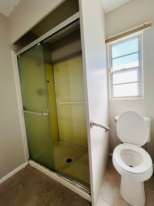 Building Photo - 3117 Gallimore Dr