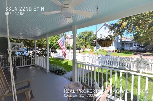 Building Photo - 3314 22nd St N