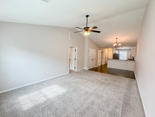 Building Photo - 119 Buckhaven Way