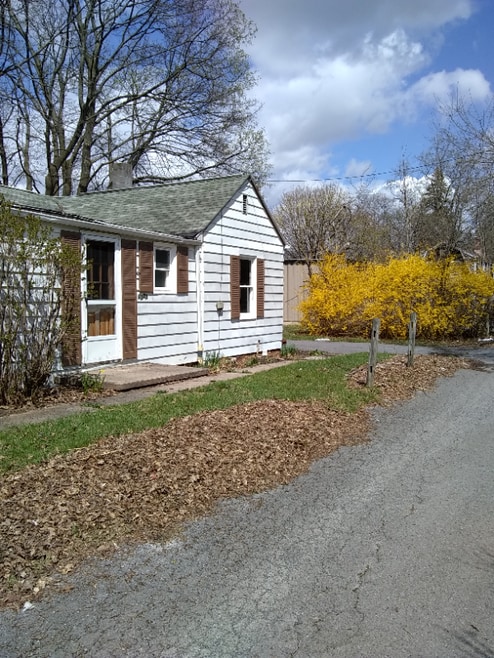 Building Photo - 1023 Harley Alley