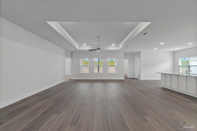Building Photo - 6616 Forest Bay Ave