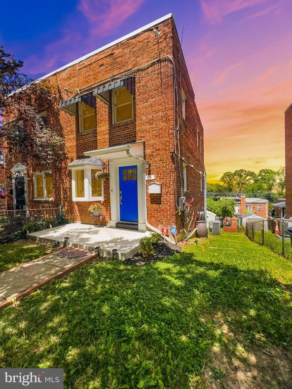 Building Photo - 532 Foxhall Pl SE