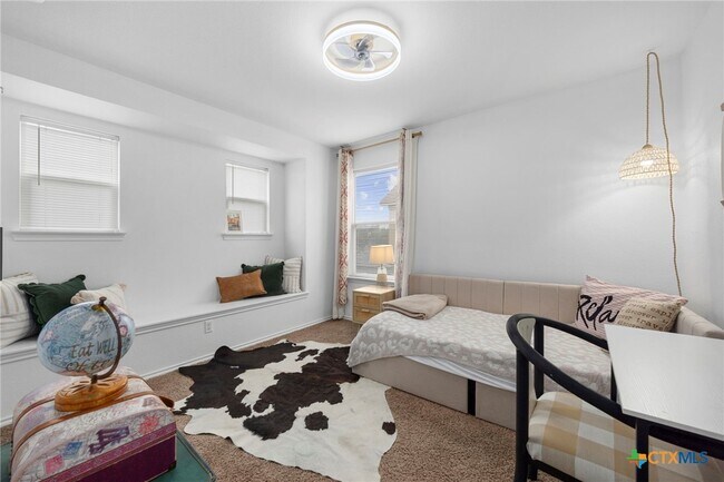 Building Photo - 1136 Tumbleweed Trail