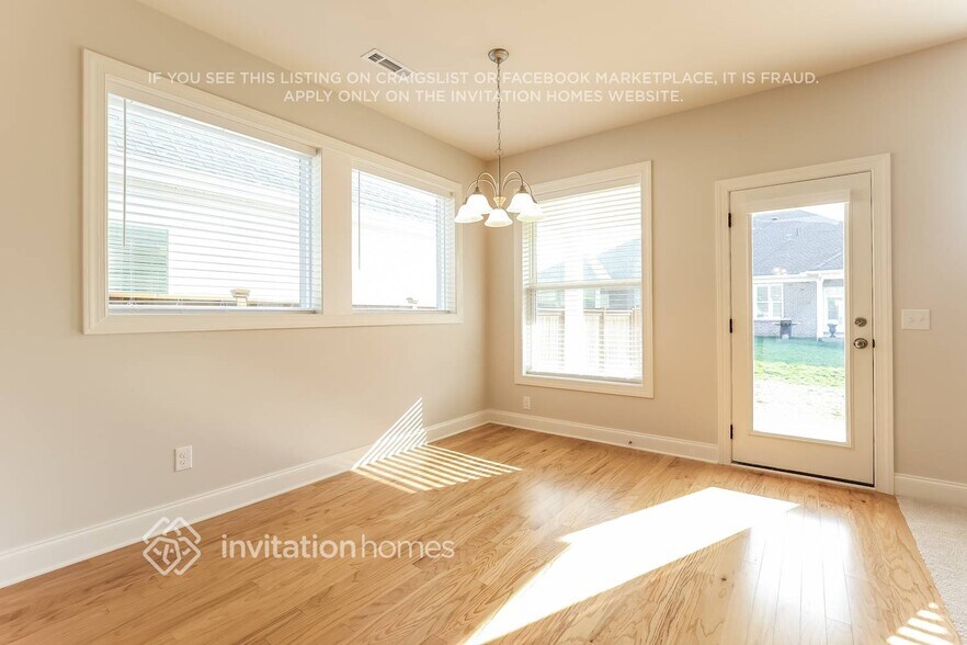 Building Photo - 116 Saddle Wood Ln