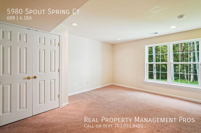 Building Photo - 5980 Spout Spring Ct