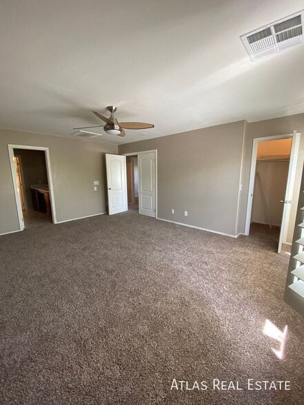 Building Photo - 15898 N 172nd Ln