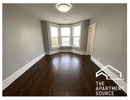 Building Photo - 3331 N Whipple St