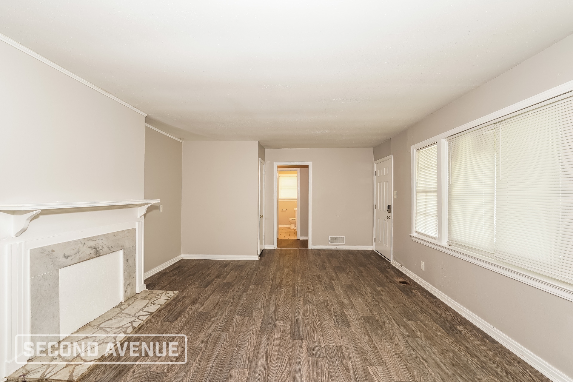 Building Photo - 844 Vanderbilt St