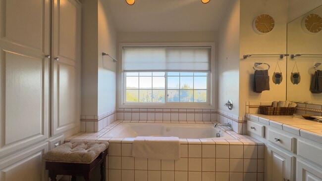 Building Photo - 20641 Medley Ln