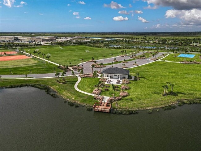 Building Photo - 7782 Waning Moon Wy