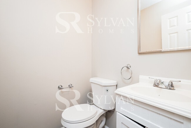 Building Photo - 4488 Joseph Dr SW