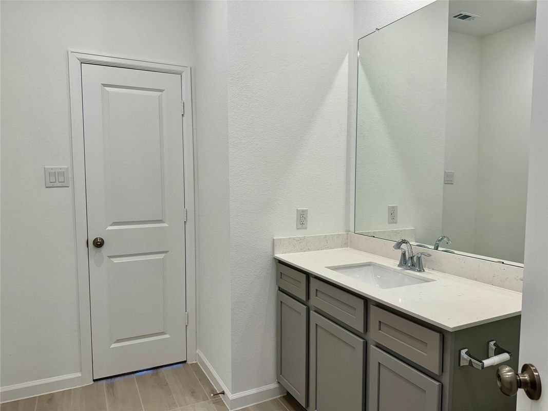 Building Photo - 5506 Amber Brook Ln