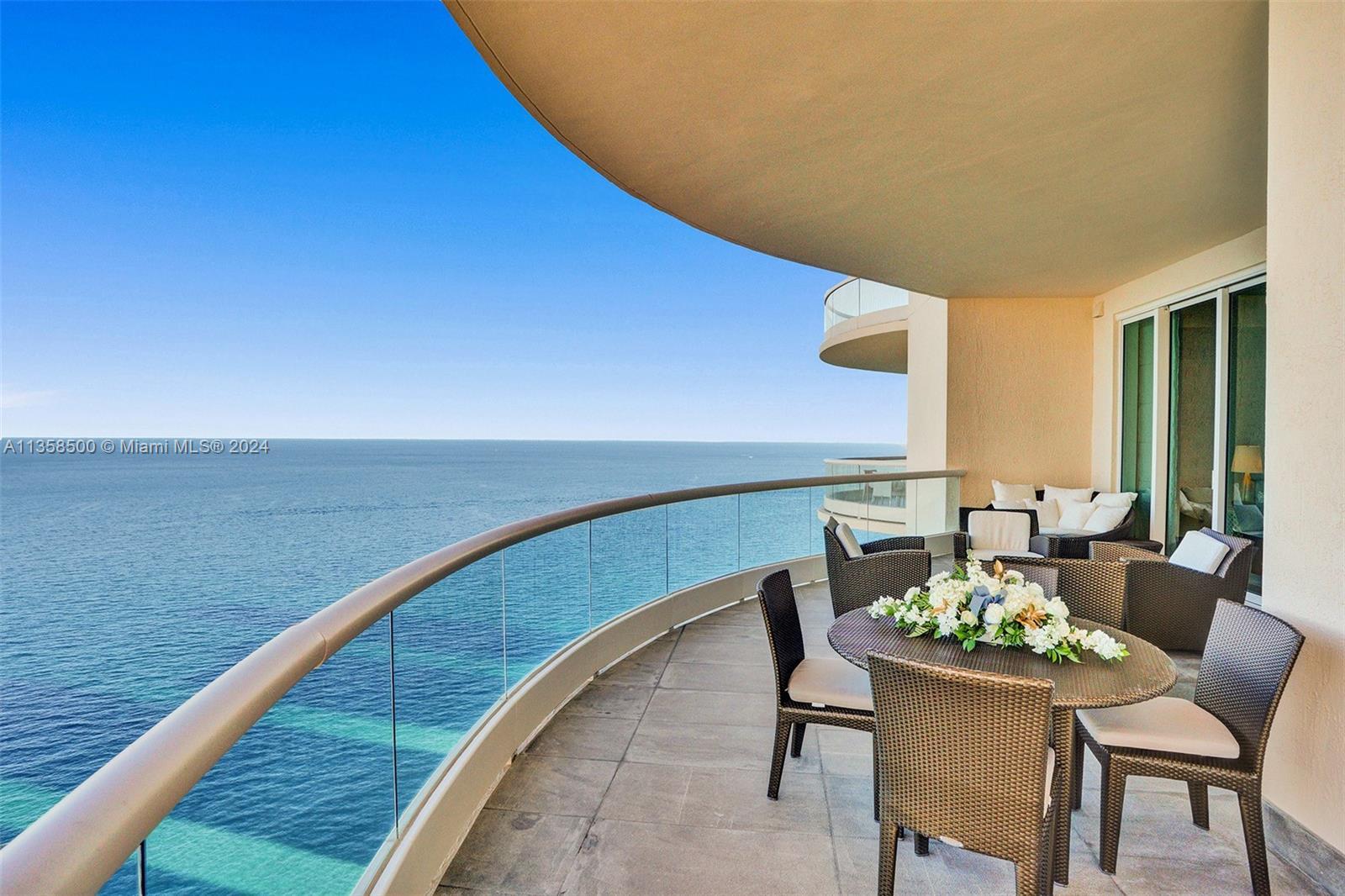 Building Photo - 16047 Collins Ave