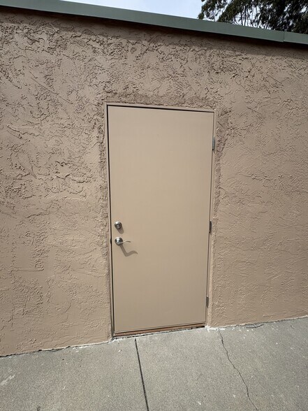 Building Photo - 2362 Hosp Way