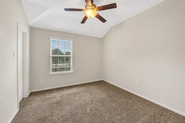 Building Photo - 28514 Jacob Bend Dr